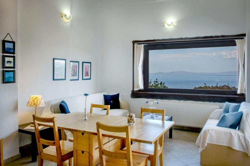 Katevi Luxury Seafront Villa Иериссос Экстерьер фото