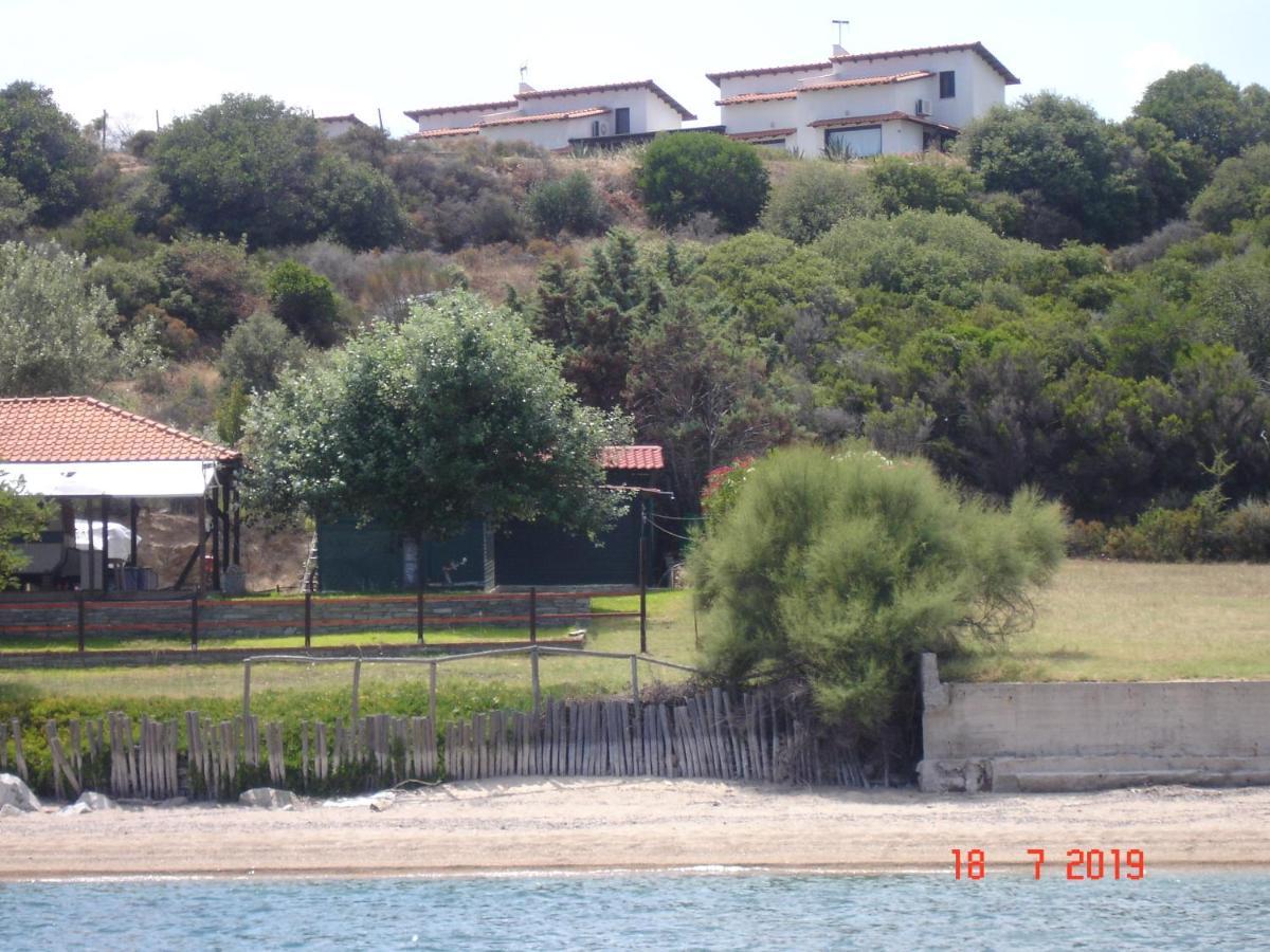 Katevi Luxury Seafront Villa Иериссос Экстерьер фото